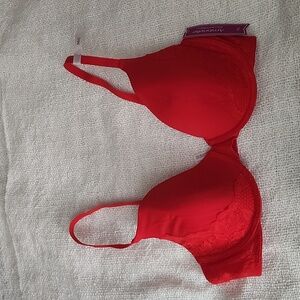 Red Ambrielle Under Wire Bra
